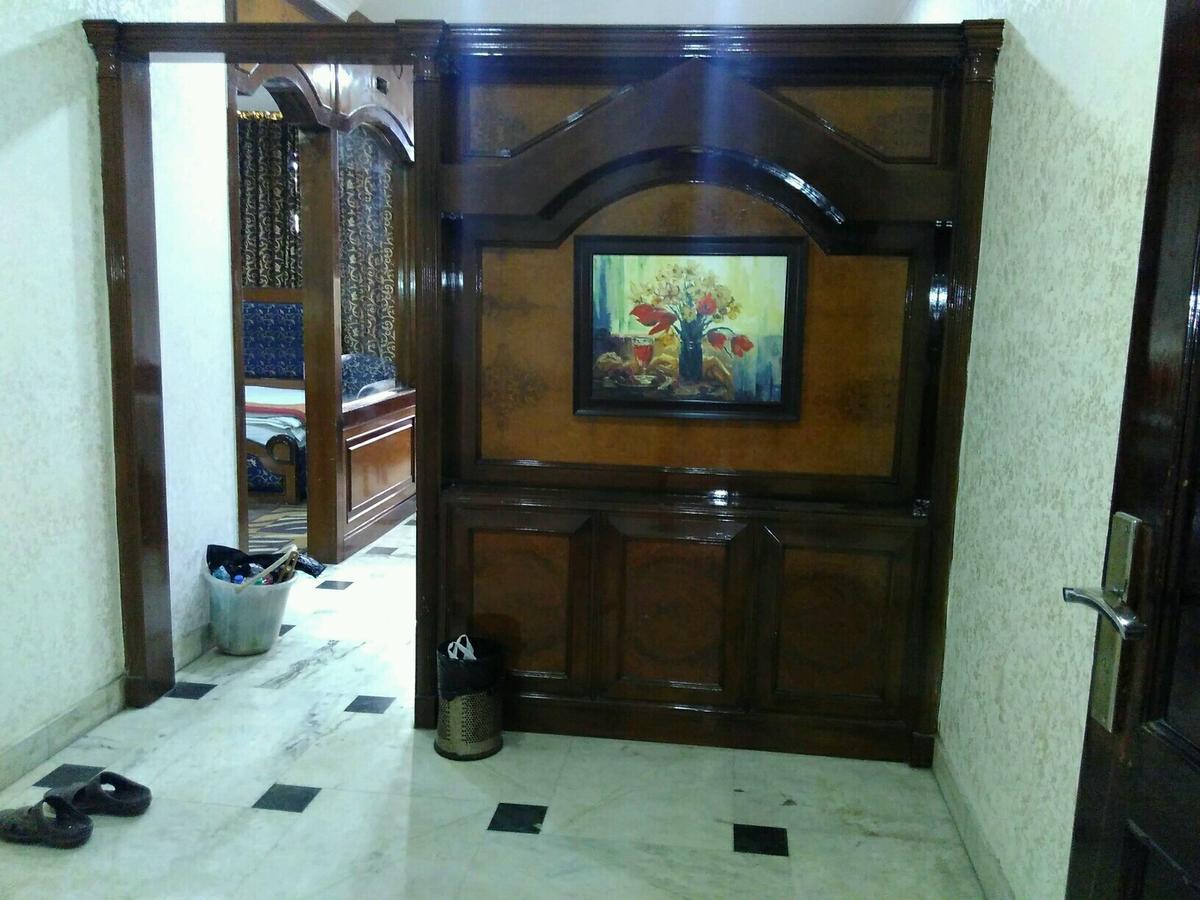 A New Delhi Hotel Orchid Garden Bagian luar foto