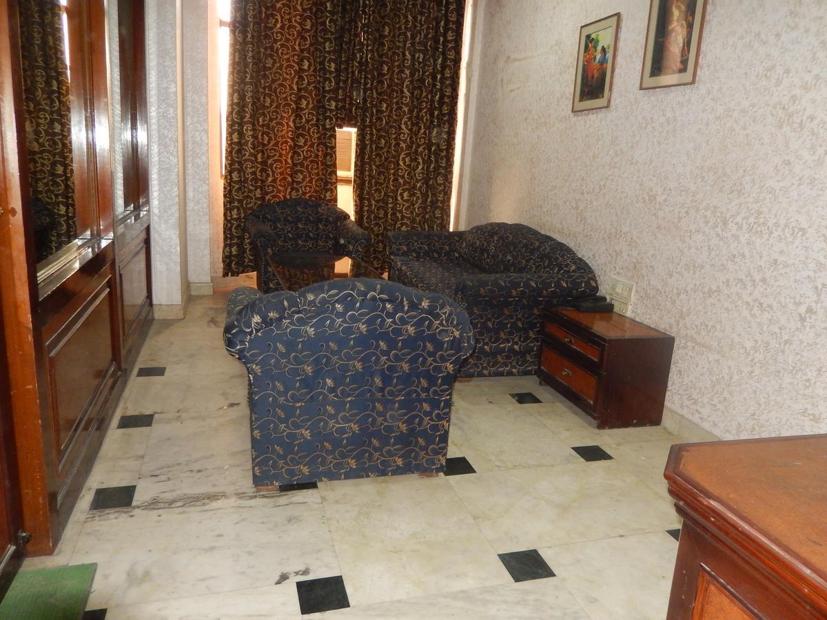 A New Delhi Hotel Orchid Garden Bagian luar foto